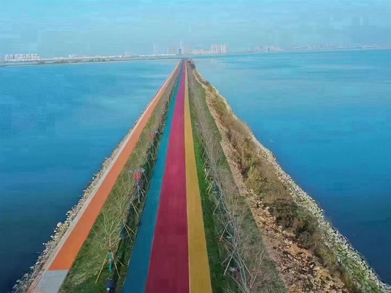 沥青改色