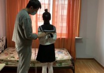 玩奴工作室驷马紧缚新作品之果美超可爱小忝犬，鼻钩口环馐chi掺酷顽舍驯养，博主库子都忝湿透了，超紧桃缚放倒，馐chi度bao表~！本作品可在线看！